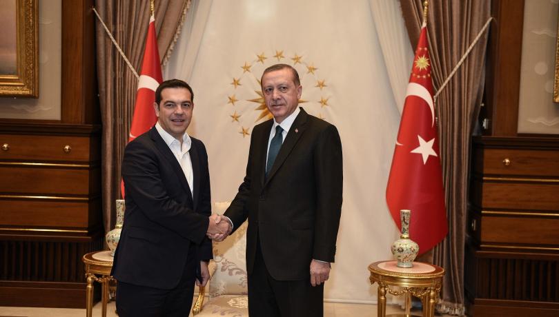 La crisis de los refugiados domina la visita de Tsipras a Turquía
