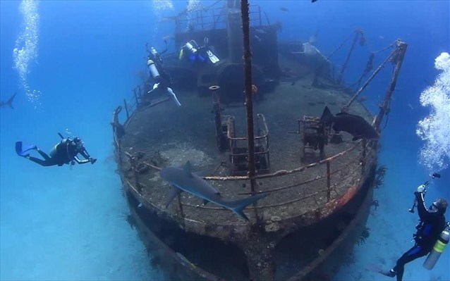 ¡Un parque arqueológico submarino les espera cerca de Atenas!