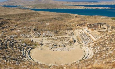 Delos alberga la primera representación teatral después de 2100 años