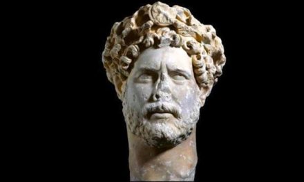 El emperador Adriano en el Museo de la Acrópolis