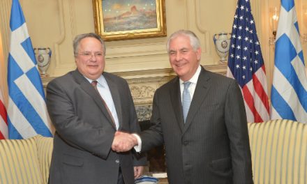 Visita del Ministro griego de AA.EE. a los EE.UU