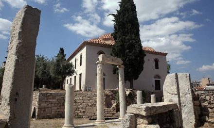 La mezquita Fethiyé abre sus puertas al público