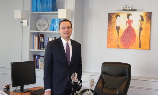 El Secretario General de Diplomacia Pública, Asuntos Religiosos y Consulares Constantinos Alexandris sobre la nueva imagen de Grecia