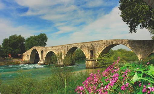 El puente de Arta