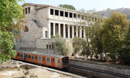 Explorando el metro de Atenas, el “museo” subterráneo de Grecia