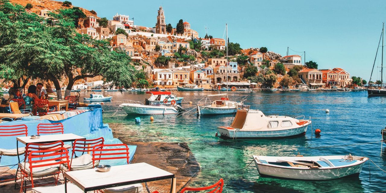 Symi: el sutil encanto de una pequeña isla situada en el Mar Egeo