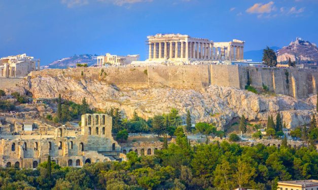 Ciudad de Atenas: cinco emocionantes «Rutas Atenienses» en mayo