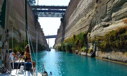 El emblemático proyecto de restauración del Canal de Corinto