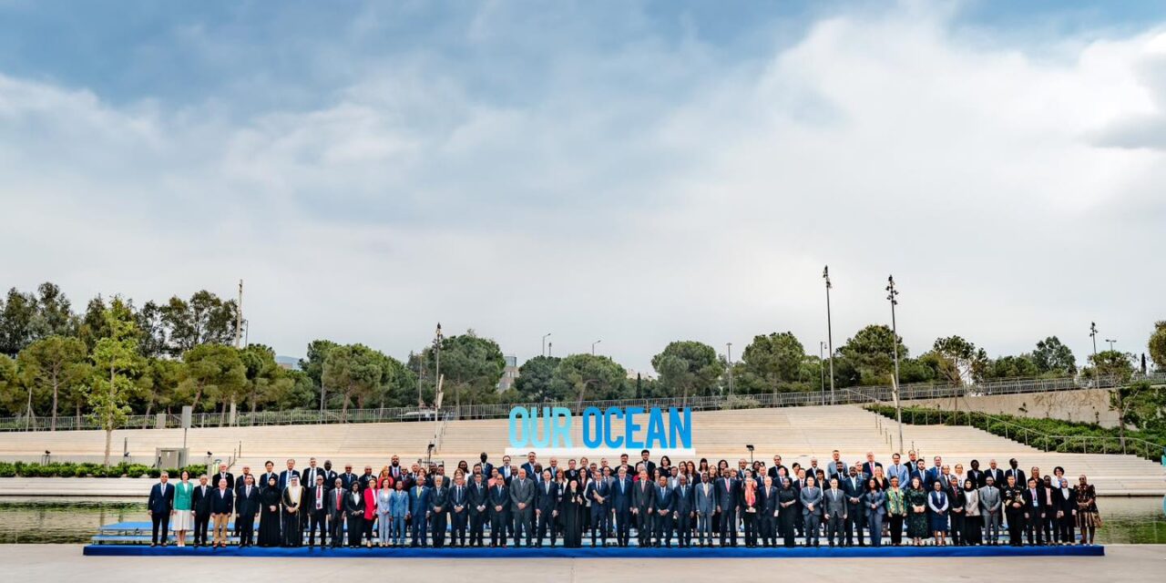 El gobierno griego anuncia nuevos parques marinos en los mares Jónico y Egeo y la independencia energética de las islas griegas de los combustibles fósiles