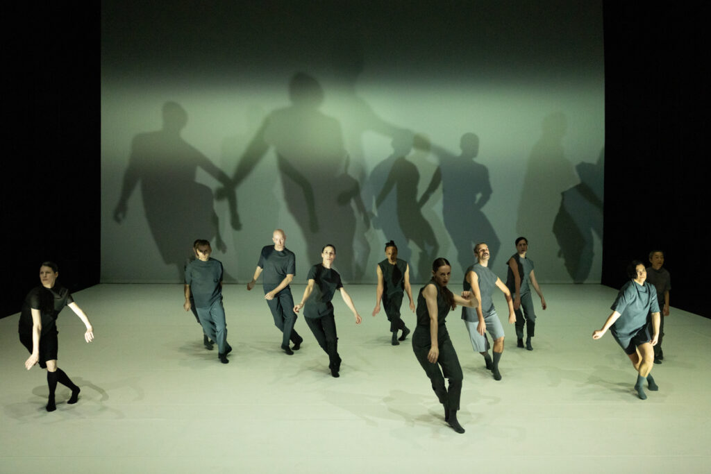 DANCE ON ENSEMBLE | CHRISTOS PAPADOPOULOS | Mellowing