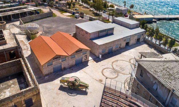 El Festival de Esquilo – Αισχύλεια –   en Eleusis cumple cincuenta años de presencia ininterrumpida y celebra la cultura en la ciudad que lo vio nacer