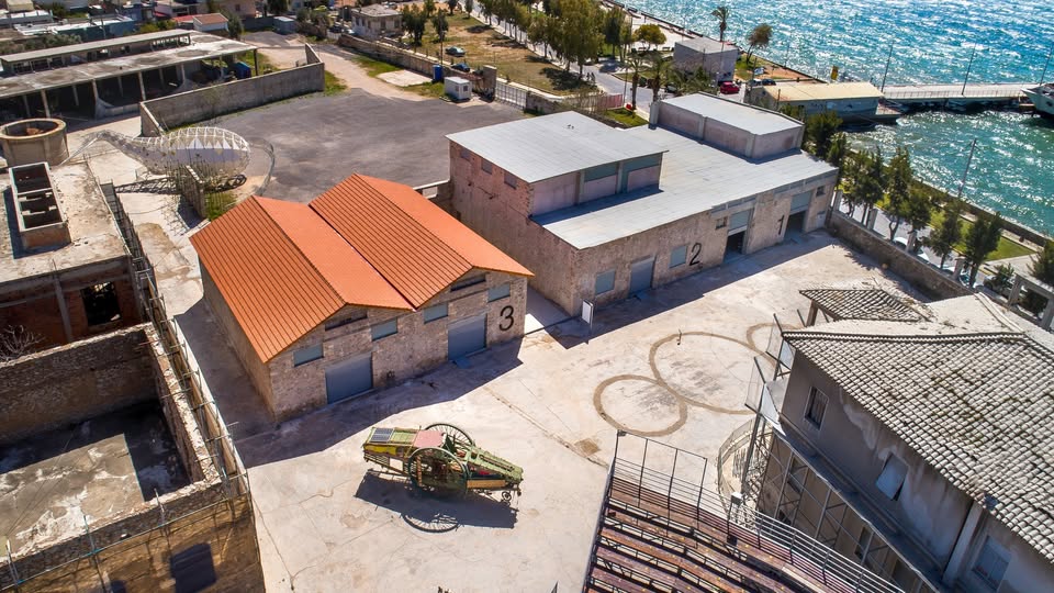 El Festival de Esquilo – Αισχύλεια –   en Eleusis cumple cincuenta años de presencia ininterrumpida y celebra la cultura en la ciudad que lo vio nacer