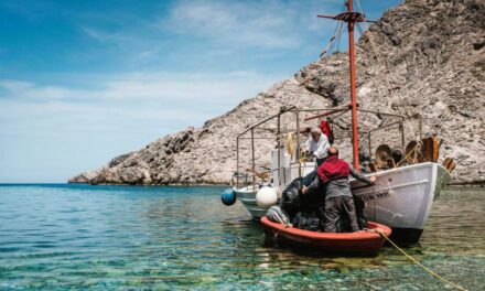 Amorgorama: Una iniciativa griega liderada por pescadores que establece un nuevo estándar en la conservación marina