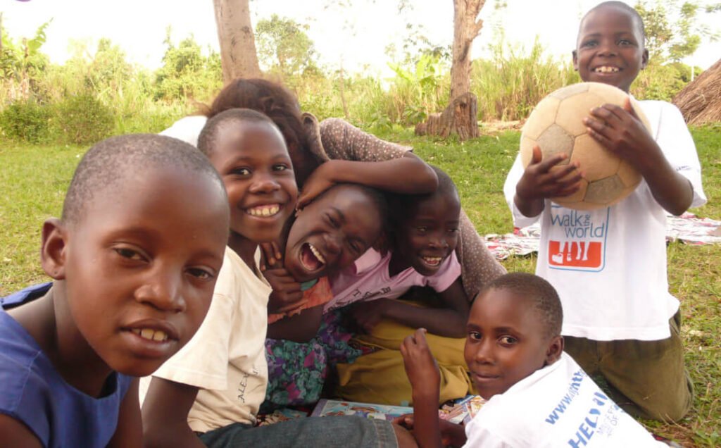 Acciones de desarrollo y humanitarias del Ministerio de Asuntos Exteriores de Grecia (Hellenic Aid) en 2025 en los ámbitos de la lucha contra la pobreza y la protección de la salud