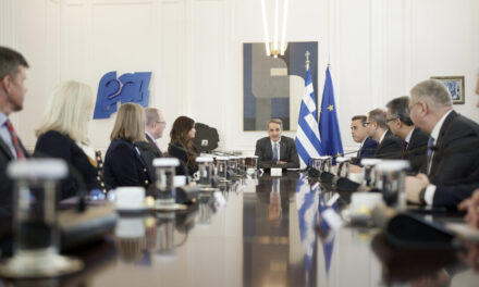 Firma de los acuerdos para la concesión de derechos exclusivos de exploración y explotación de hidrocarburos en zonas marítimas al sur del Peloponeso y de Creta