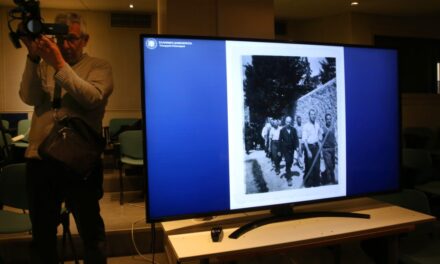 Grecia recupera las fotos históricas de la ejecución de los 200 en Kesarianí y anuncia la creación del Archivo Fotográfico Nacional