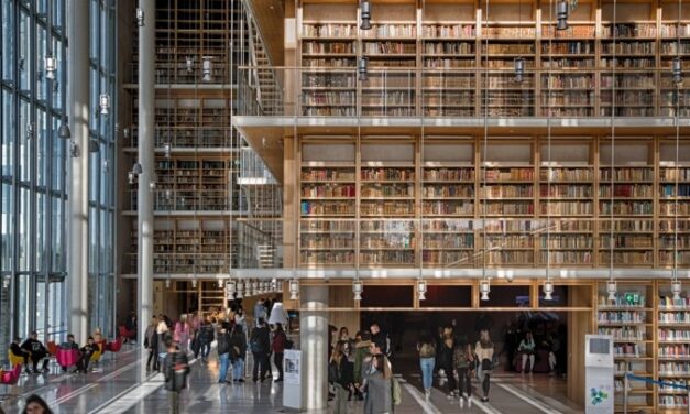 «El universo restablece la medida»: los protagonistas del proyecto «Synastry» en la Biblioteca Nacional de Grecia