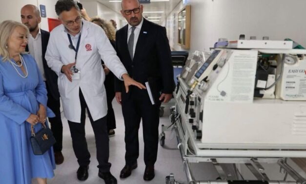 La contribución humanitaria griega al sector de la salud en el Líbano